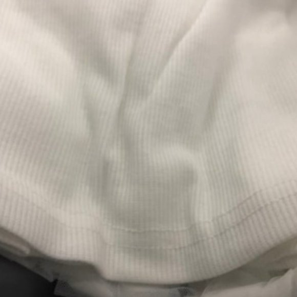 Polka Dot Sheer Sleeve Fitted Top white - Picture 9 of 9